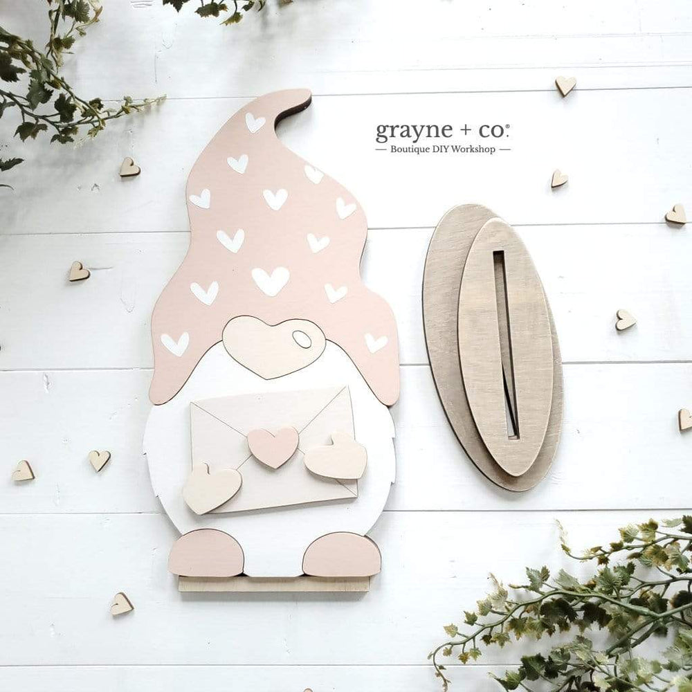 
                
                    Load image into Gallery viewer, Grayne &amp;amp; Co. Kits VALENTINE&amp;#39;S DAY GNOME DIY Kit
                
            