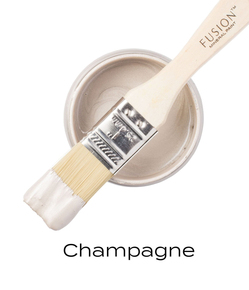 
                
                    Load image into Gallery viewer, Homestead House Fusion Mineral Paint Metallics Champagne
                
            